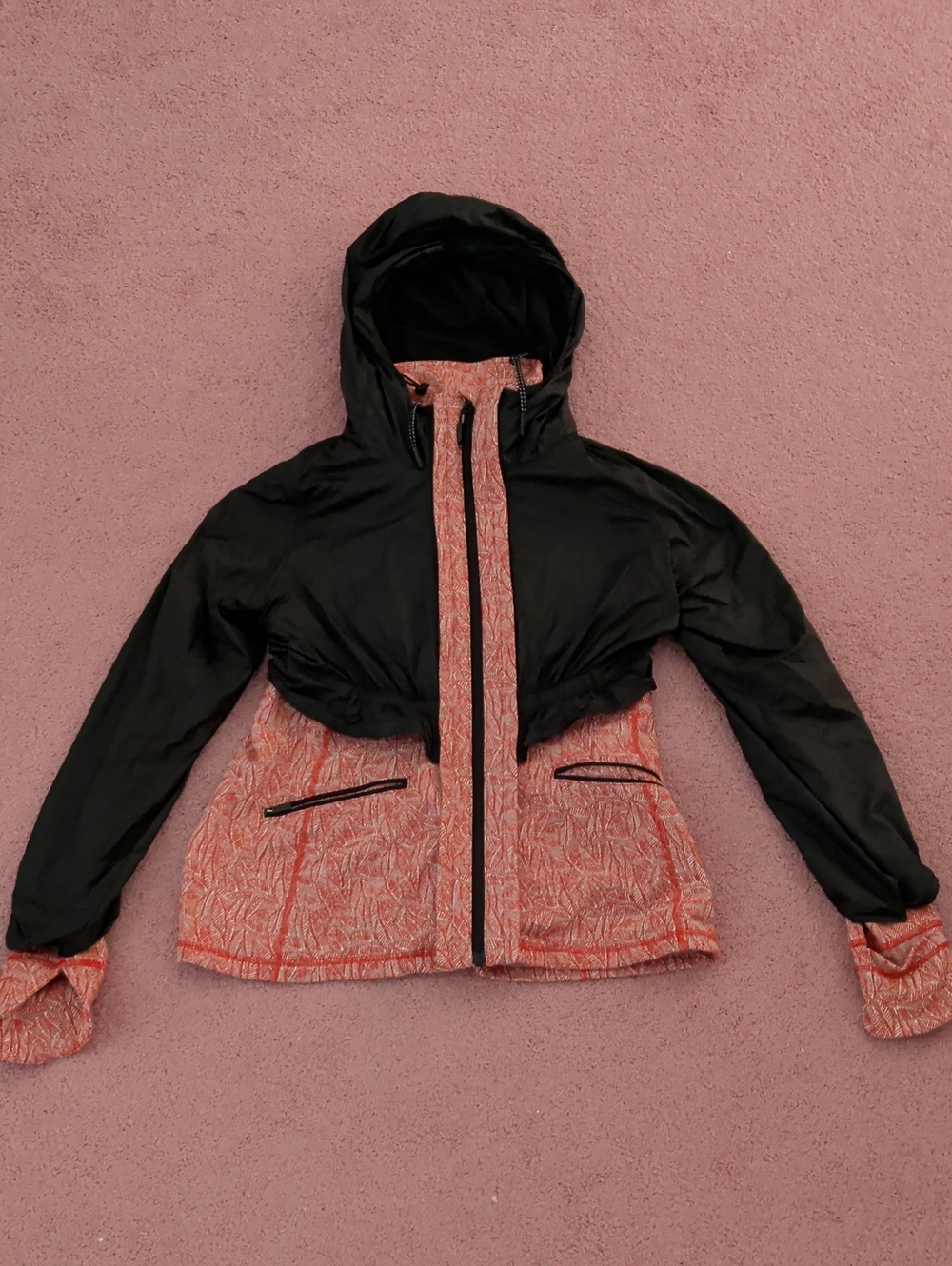 Titika Zip Up